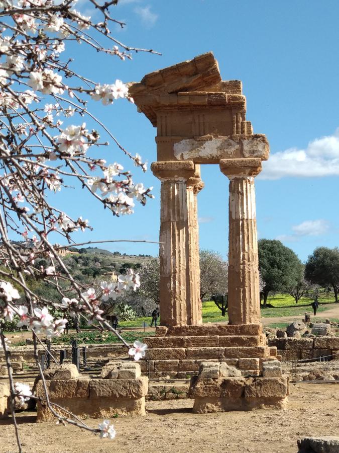 Il Sole E La Luna Αγκριτζέντο Εξωτερικό φωτογραφία